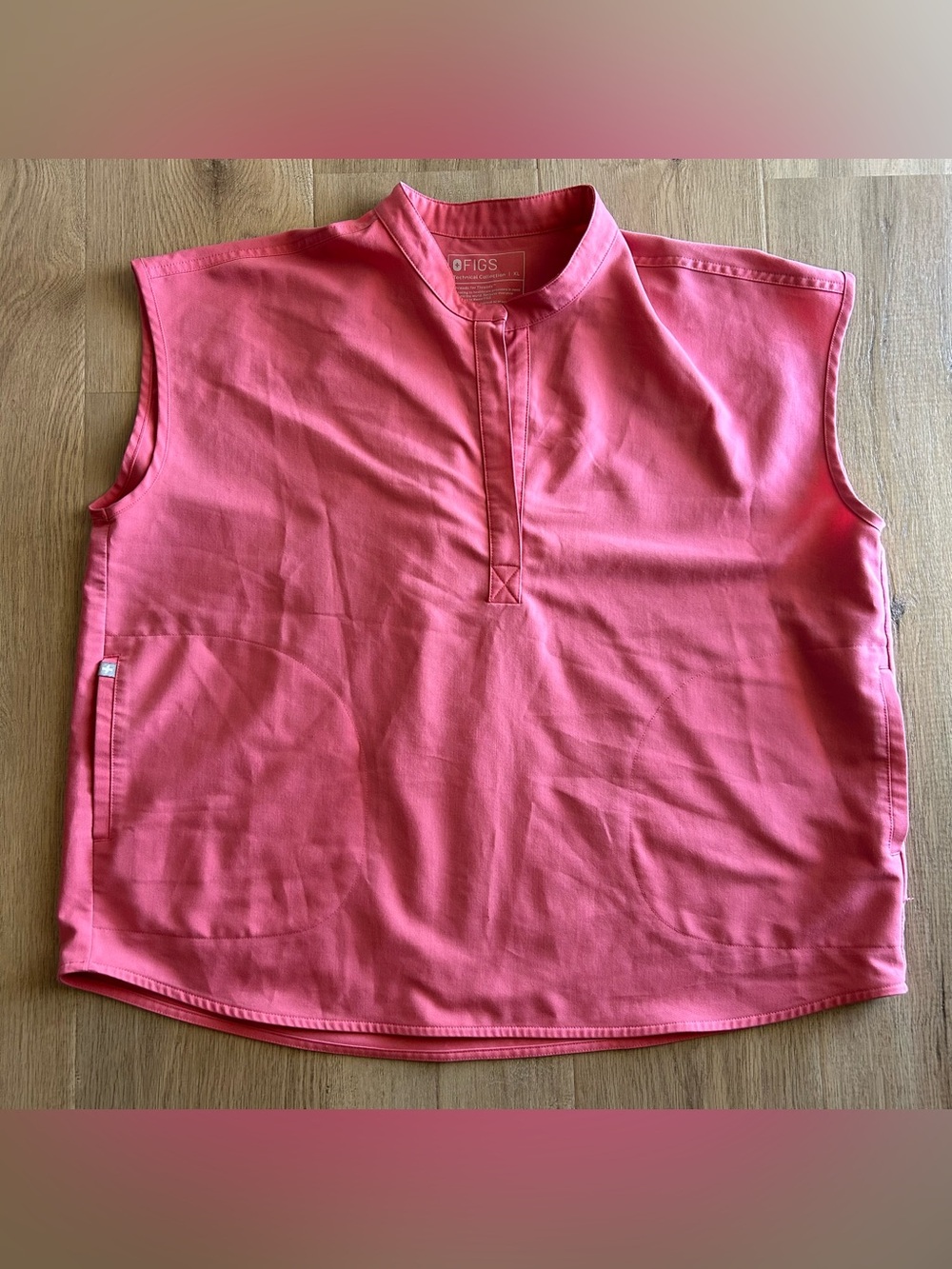 Figs Rafaela Oversized Scrub Top - Picture 2 of 7